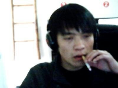 凝视那片天的第一张照片--陆良认干亲服务网